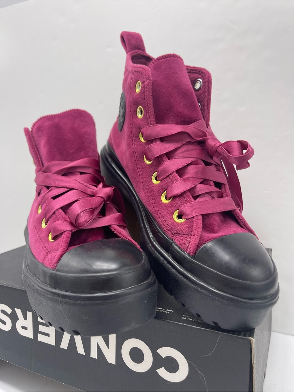 Converse WMNS A05442C
CTAS LUGGED LIFT H LEGEND BERRY/BLACK/BLACK Sneakers - Picture 3 of 16